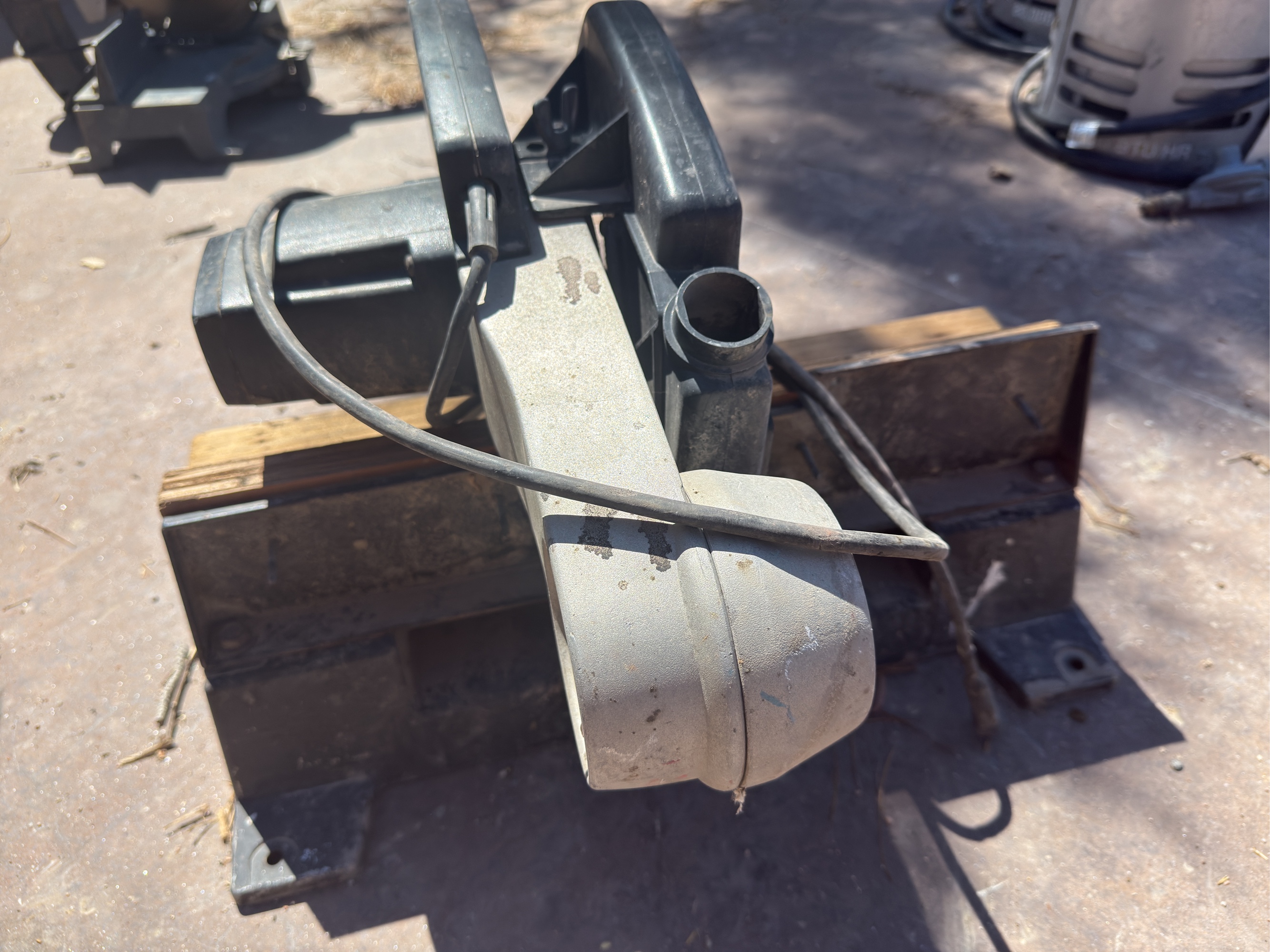 Lot image 3