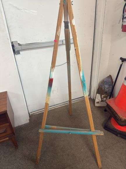 Painting Easle