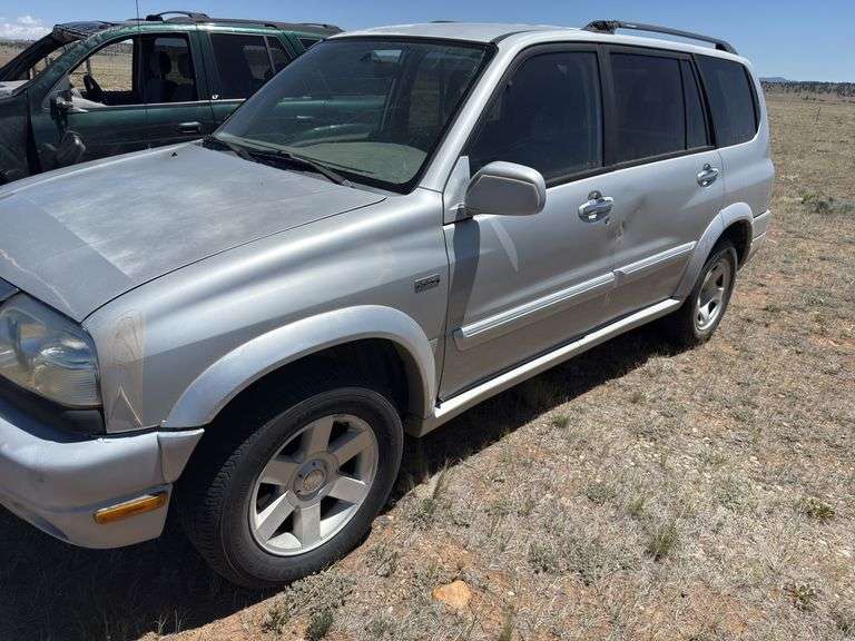 2001  Suzuki XL9, 119,500 miles
