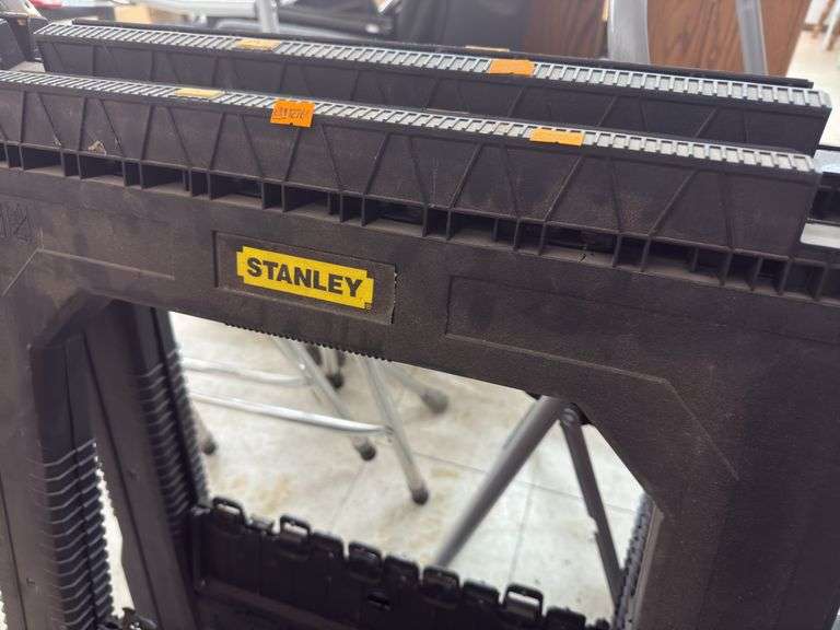 Plastic sawhorses