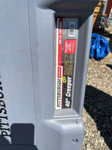 Pittsburgh Automotive 40" Creeper - 300 lb. Capacity