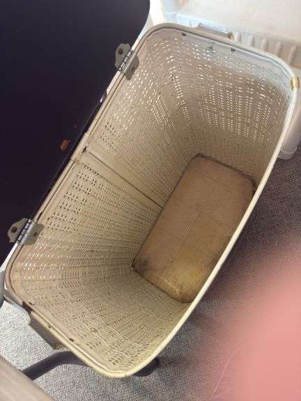 Vintage Clothes hamper