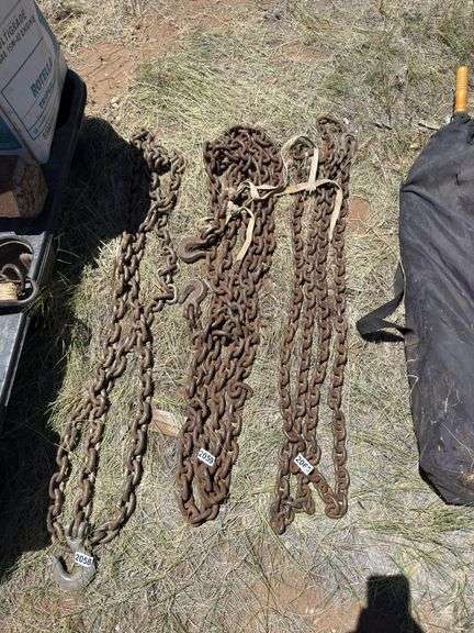 Heavy Duty Tow Chain w/ Hooks
