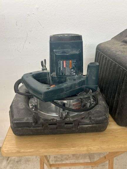 Craftsman Router with Case