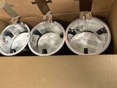 6 in Downlighting 3 in box