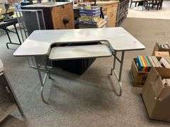 Computer desk