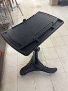Mobile laptop cart