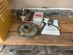 Clausing Metal Lathe with Accessories