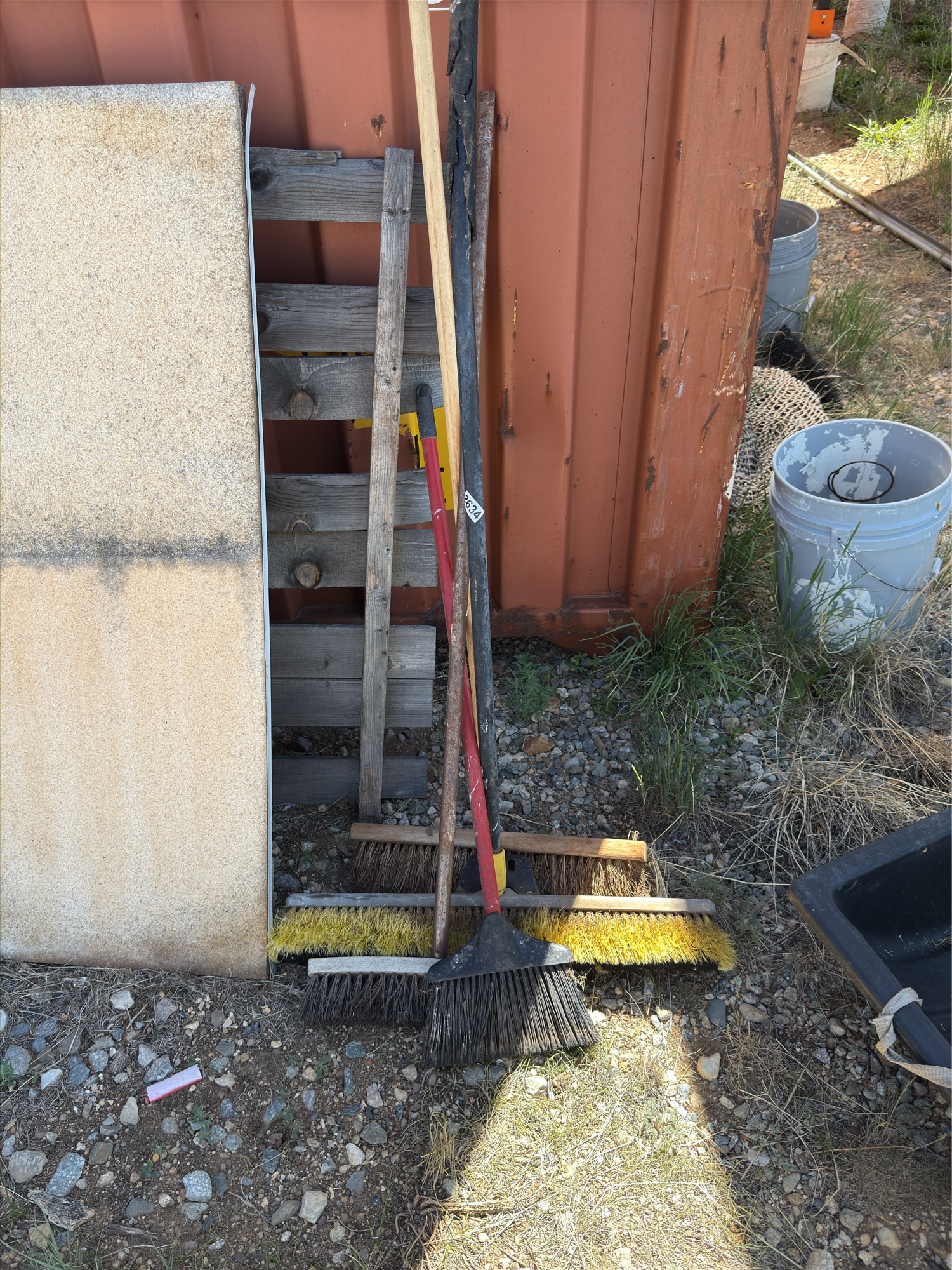 Lot image 1