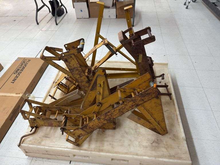 Heavy-Duty Tire Bead Breaker Assemblies – Lot of Shop Tools for Semi or Equipment image