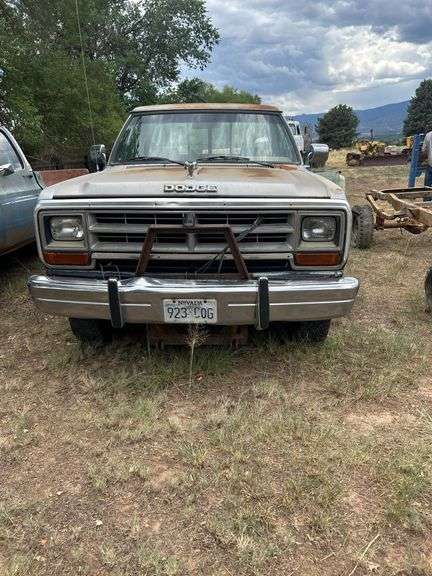 1990 Dodge Truck, 12valve Cummins Diesel, 4x4