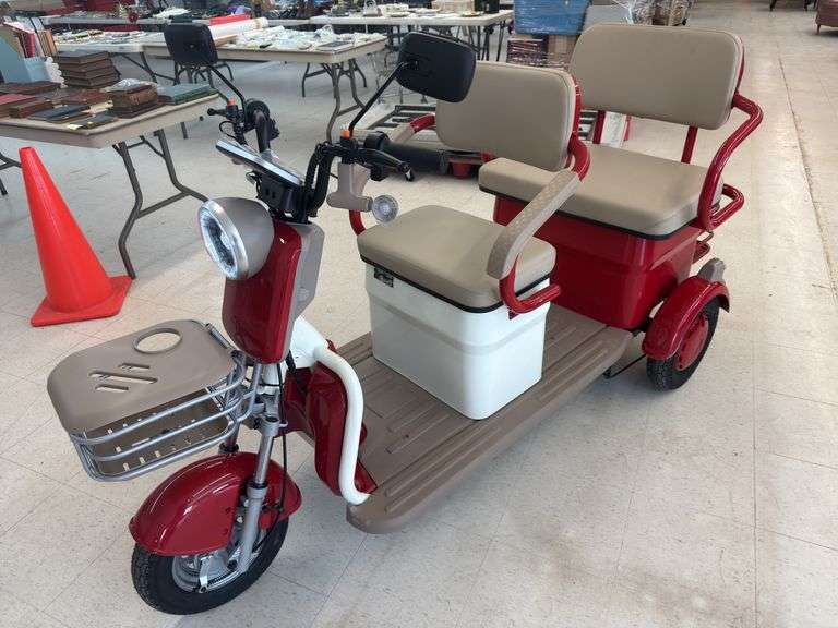 New Assembled IRGC40 Electric Mini Golf Cart- Red image