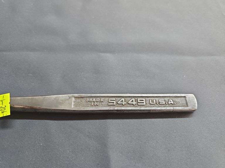 Socket Wrench