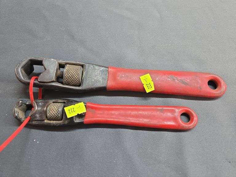 Craftsman Wrenchs image