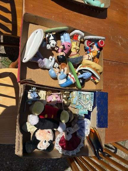 Assorted Figurines & Collectibles
