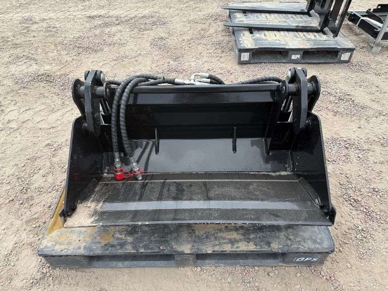 New IRLB 36" 4-IN-1 Mini Skid Hydraulic Bucket image