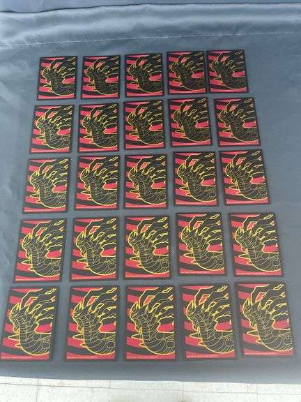 25  Pokeman Cards see pictures