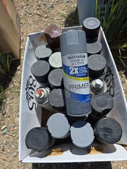 Mixed Lot of Spray Paint Cans