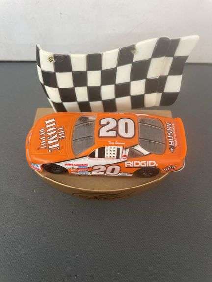 2000 Tony Stewart #20 Home Depot Pontiac Grand Prix diecast car