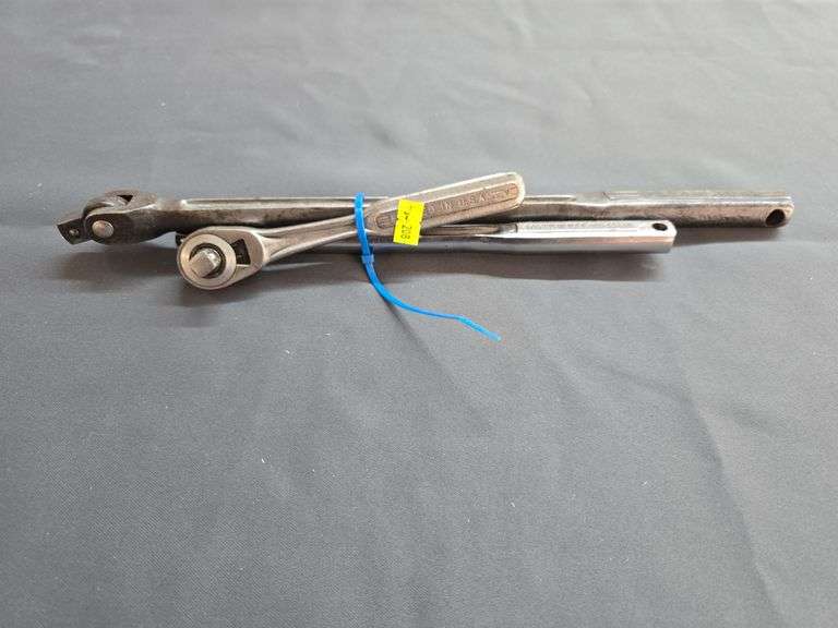 Socket Wrenchs image