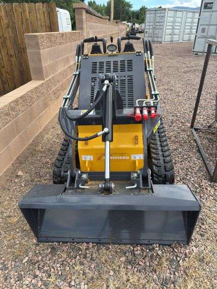 August Equipment and equipment Accessories Auction