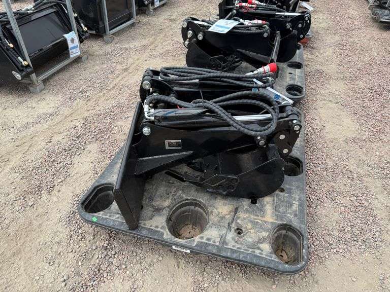 New IRLD 12" Mini Skid Hydraulic Digger Arm image