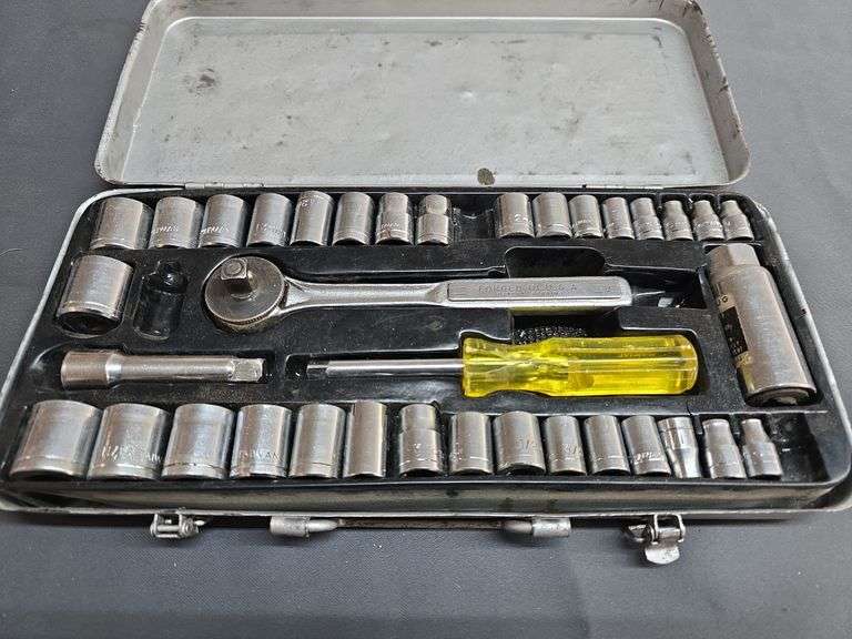 Socket Wrench Set image