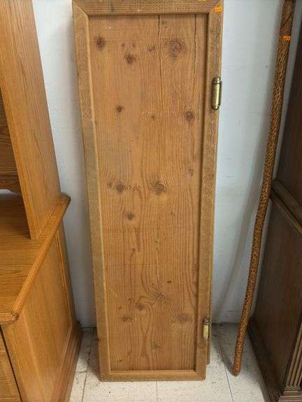 Saloon doors image