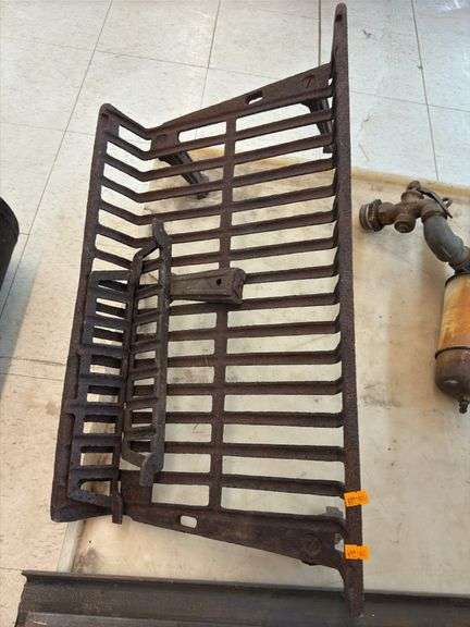 Fireplace grate image