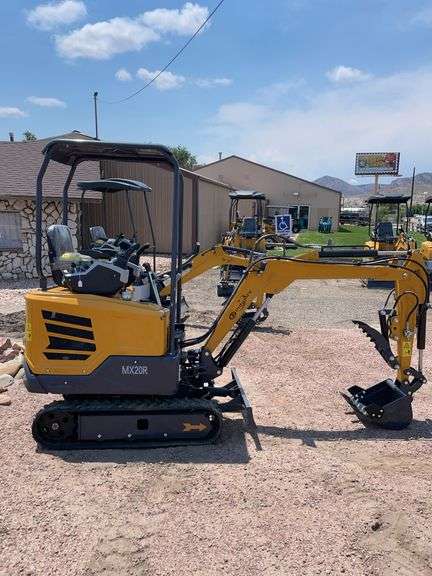 2025 CFG MX20R Mini Excavator — 23 HP Gas, Hydraulic Thumb image