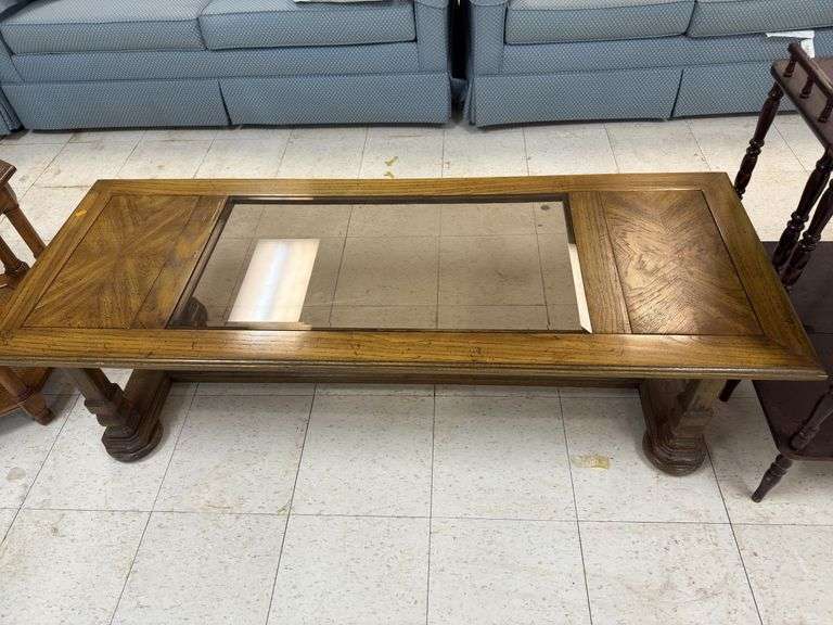 Coffee table image