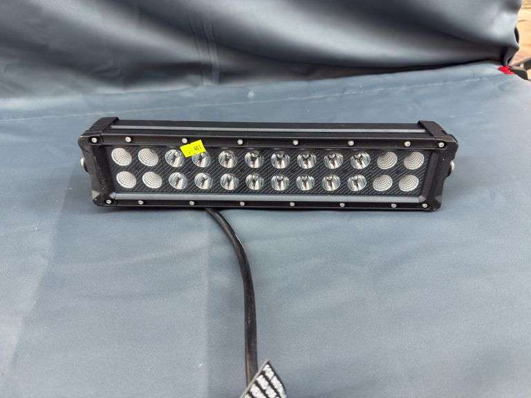 LED light bar image