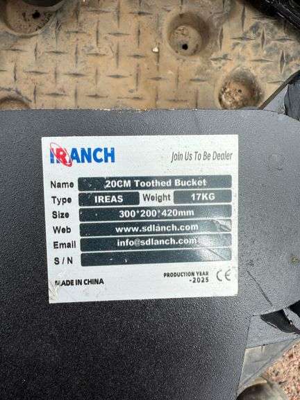 New IREAS 7.5" Toothed Bucket
