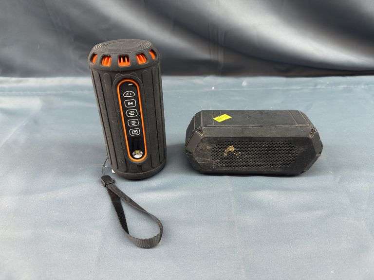 Two Bluetooth speakers image