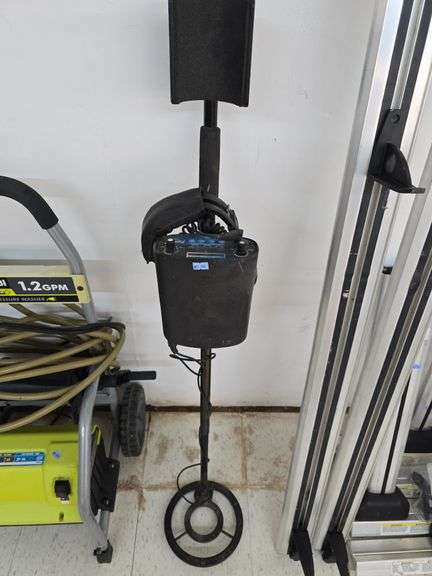 Pioneer Metal Detector image