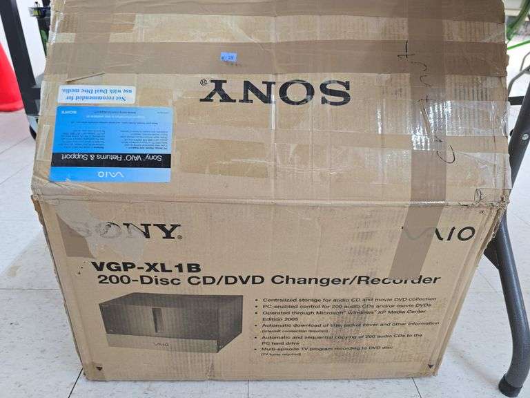 Sony DVD Changer in Box image