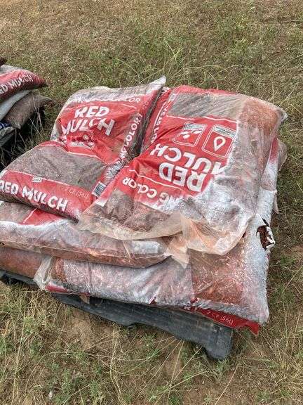 Red Mulch image