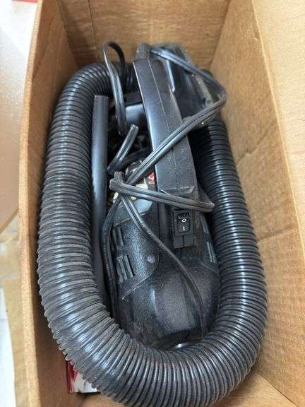 Dirt devil vacuum image