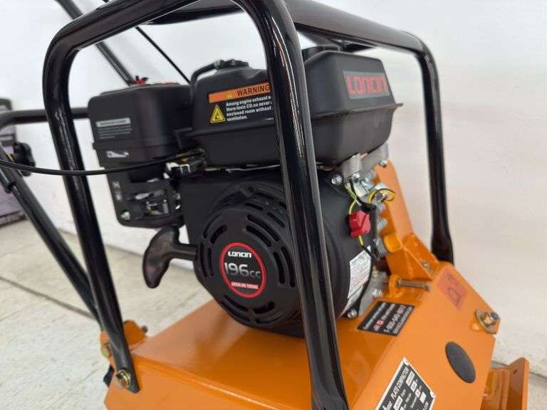 New Land Honor Heavy Duty Plate Compactor