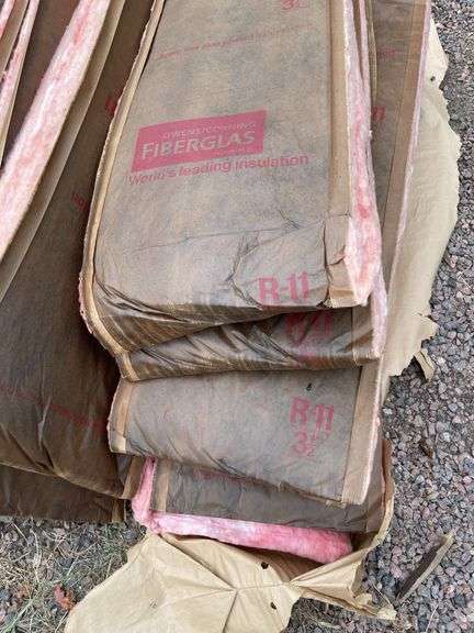 Bundle of R 11 insulation