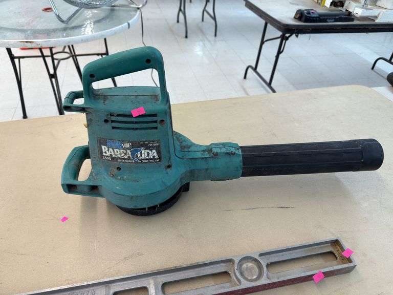 Weed eater barracuda leaf blower image