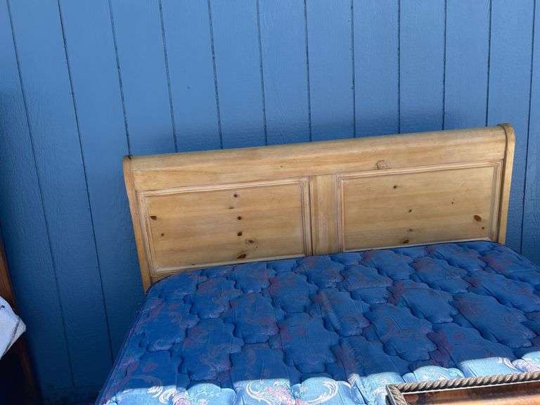 Queen Wooden Bed Frame with Mattress