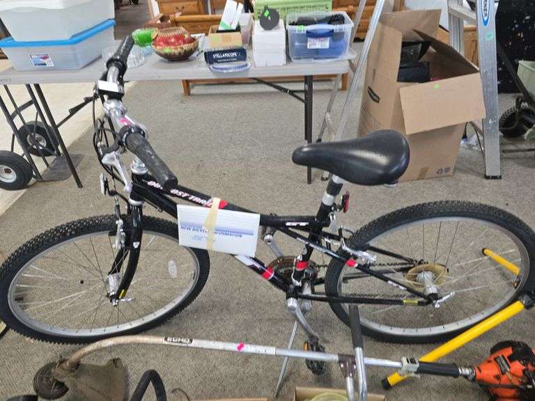Outpost Trail Bicycle image