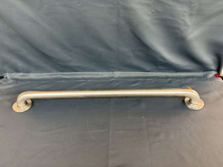 Handicap wall mount bar image