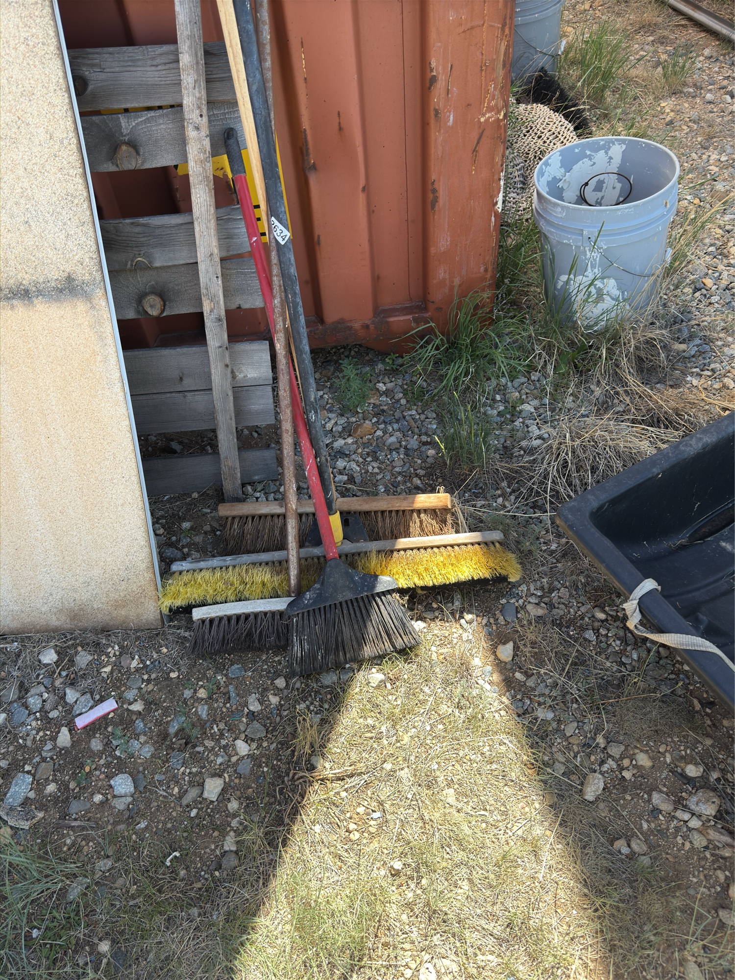 Lot image 2