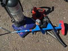 Variety Lot: Vacuum, Leaf Blower, Auger, Drill