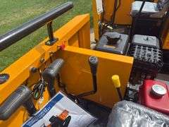 SDLD25 Crawler Dumper with seat