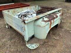 Chevrolet stepside truck bed