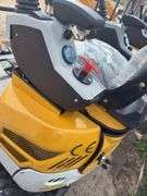 SDLE20 Mini excavator with hydraulic thumb and  Diesel Yanmar Engine