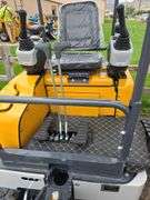 SDLE20 Mini excavator with hydraulic thumb and  Diesel Yanmar Engine